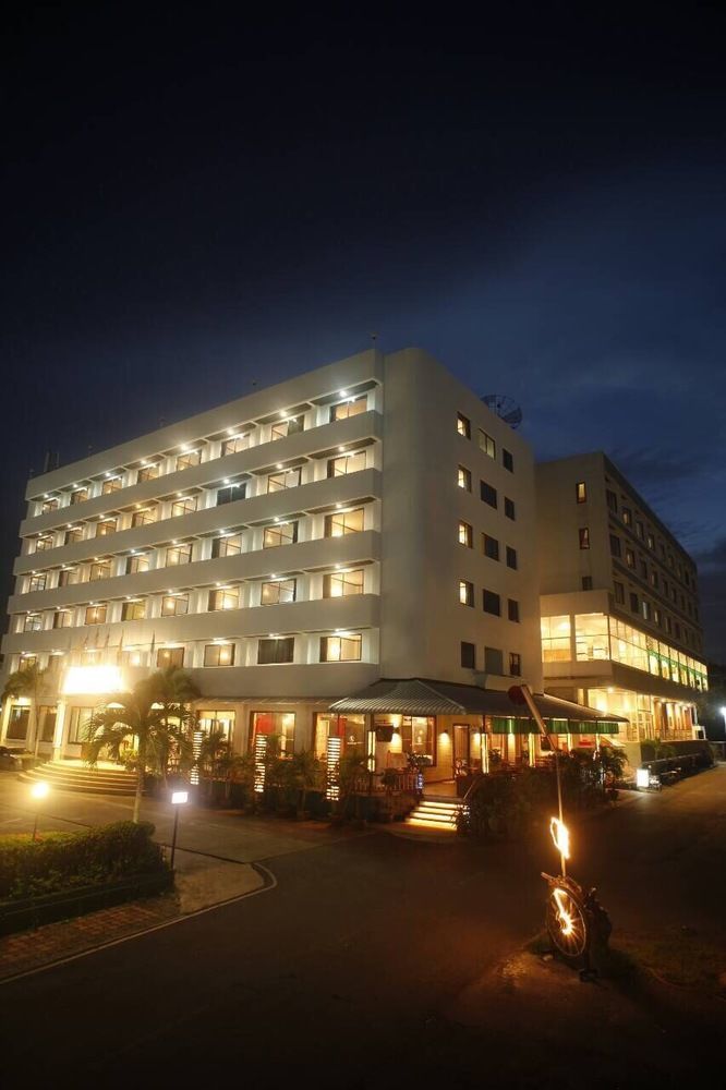 Boon Siam Hotel Krabi Ngoại thất bức ảnh