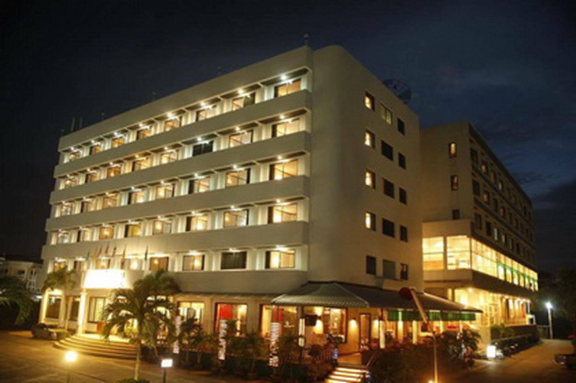 Boon Siam Hotel Krabi Ngoại thất bức ảnh